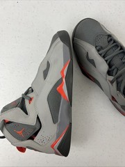 Nike Jordan True Flight 7Y Grey Infrared Youth 343795-030