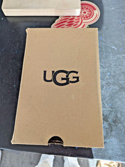 Ugg Kids Sport Yeah Black Platform Slide Sandals W Box Size 1 Comfortable & Styl