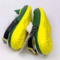 Buddy The Elf Crocs Holiday Lined Comfort-Lined Classic Clogs Kids Size J1 NEW!