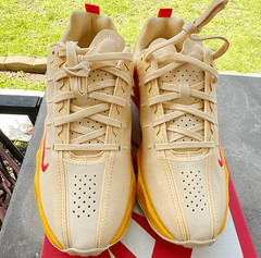 Nike AVA ROVER Sneaker Celestial Gold Size 6Y/7.5W NIB