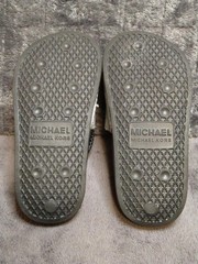 Michael Kors MK Logo Toddler 7 Jett Charm Silver Glitter Slip-On Strap Sandals