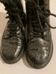 Doc Martens 1460 Junior black patent leather cosmic glitter boots size 2 Zip