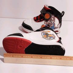 Space Jam Looney Tunes Blinking Light Up Shoes Kids Size 7 Bugs Bunny Sneakers