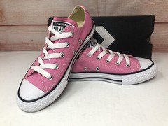 NWB Converse Youth Chuck Taylor All Star Canvas Low Top Sneaker 3J238 Pink