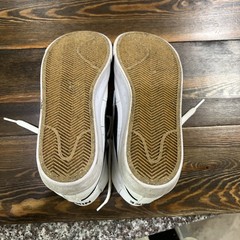 Nike Blazer Mid 77 White With Black High Top Sneakers Youth Size 5