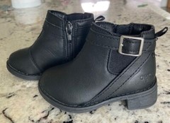 OshKosh Boots Toddler Children Size 4M Black Silver Buckle Accent