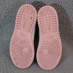 Nike Dunk Low Top Pink White Shoes Kids Sz 13C HV0930-100