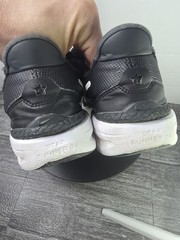 Size 7 (GS) – Nike Star Runner 4 Low Black White 2023