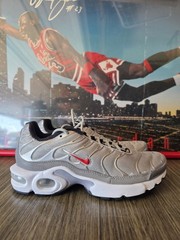 Nike Air max Plus Silver Bullets 2017 Metallic Silver Size 5 Y