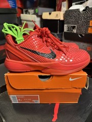 Nike Kobe VI (GS) Reverse Grinch Bright Crimson/Black Kids 4Y FV9676-600