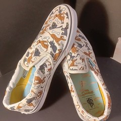 Off the Wall: Simpson Itchy & Scratchy Vans. Size 7 Juniors