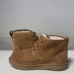 UGG Neumel II Boot Chestnut Kids Size 1M