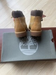 Timberland 6in Classic Wheat Helcor Waterproof Scuffproof Boots New Size 1.5