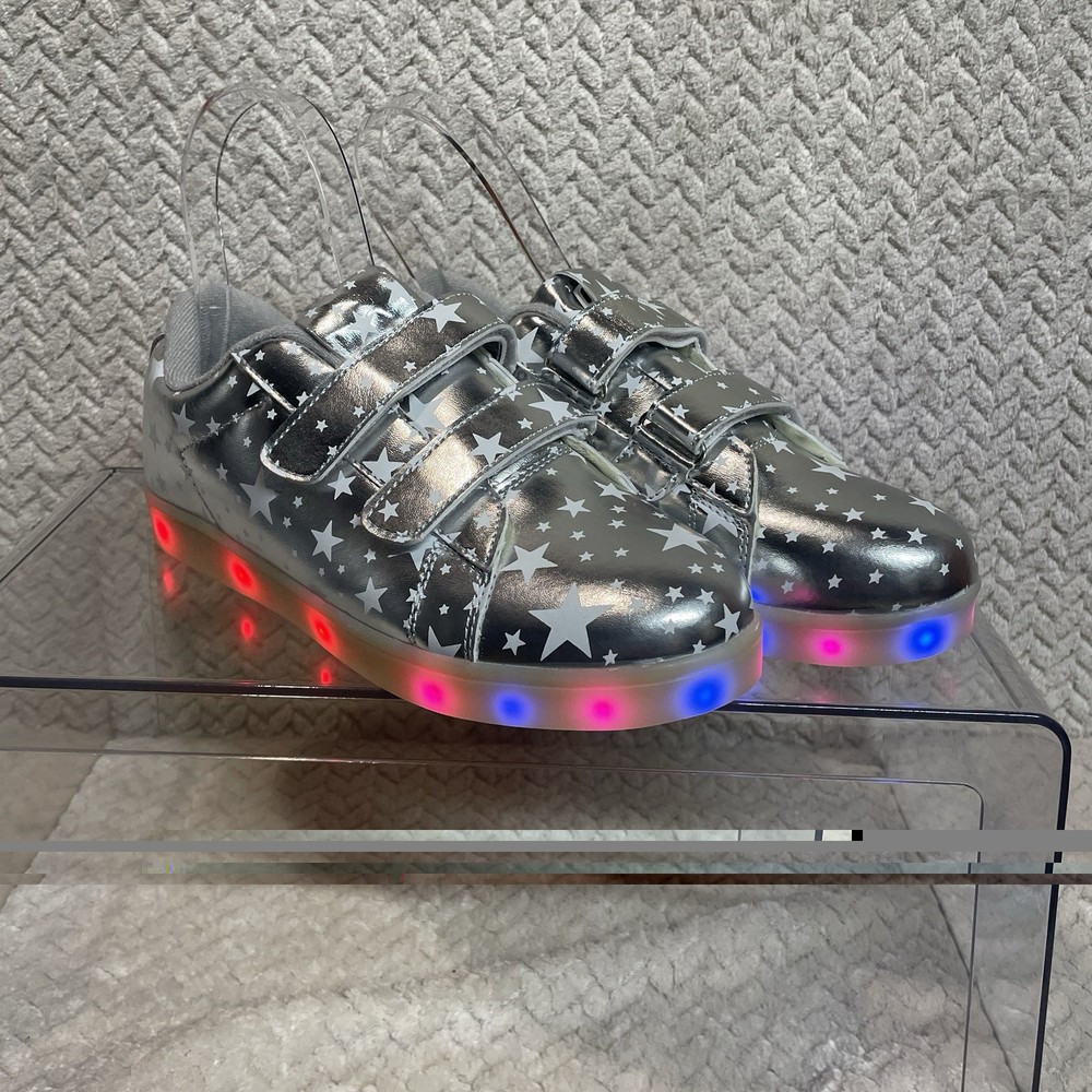 Link Kids 4 LED Light Up Silver Star Print Celestial Sneakers Novelty Kidcore