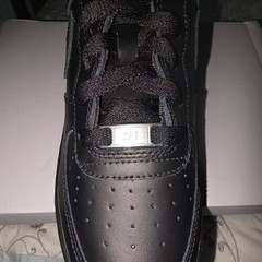 Size 5.5 (GS) – Nike Air Force 1 LE Low Triple Black