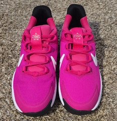 Size 2.5y – Nike Star Runner 4 NN Kids Fierce Pink/White-Black Running Sneaker