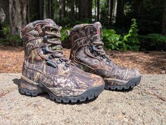 Tamarack Waterproof Hiking Hunting boot- Youth 2- Excellent Condition