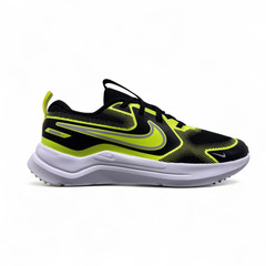 Nike Cosmic Runner GS Black Volt Wolf Grey HM4402-005 Size 6.5Y – NEW W/O BOX