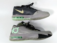 Nike KD VI PRECISION TIMING BLACK 599477 003 SIZE US 5.5Y YOUTH UK 5