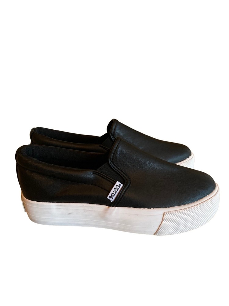 NWOB Mudd Big Kid Size 3 Black Beyley Slip One Casual Loafer