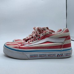 Vans x Where’s Waldo Old Skool Kids Size 12 Red White Blue Sneaker Shoes School