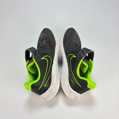 Nike Star Runner 2 Grey Neon Green Athletic Running Shoes AT1801-004 Youth Sz 1Y