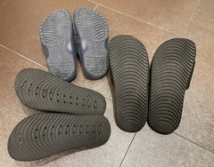 3x Slipper (1x Nike Kawa 819352-00 Youth Size 5Y) + 1 Nike Slipper + 1 Crocs J 1