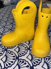 Crocs Handle It Rain Boots Yellow Child’s Size C8 Waterproof