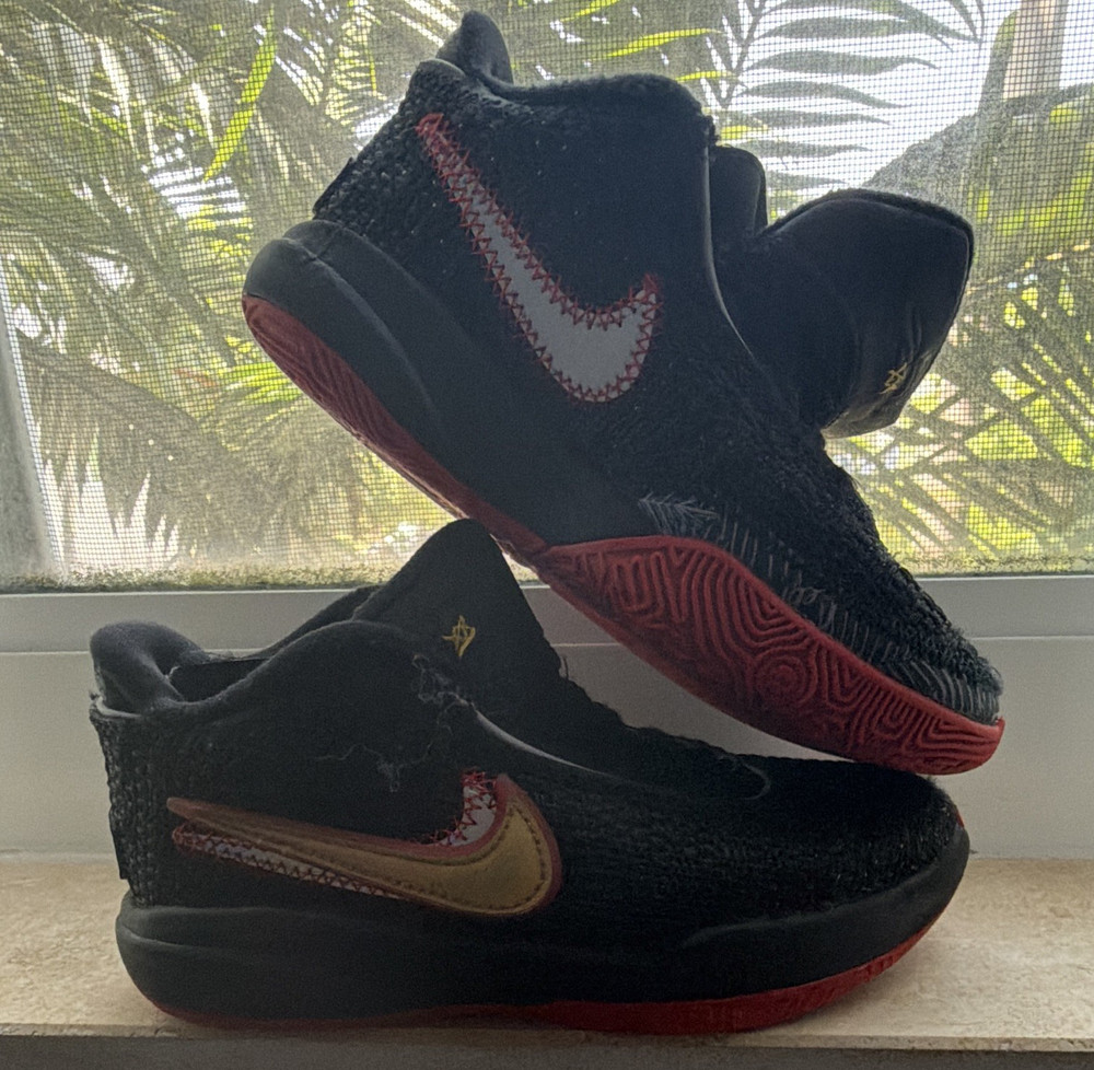 Nike Unisex Kids Mid Top Athletic Sneakers Black/Red Logo US Size 12