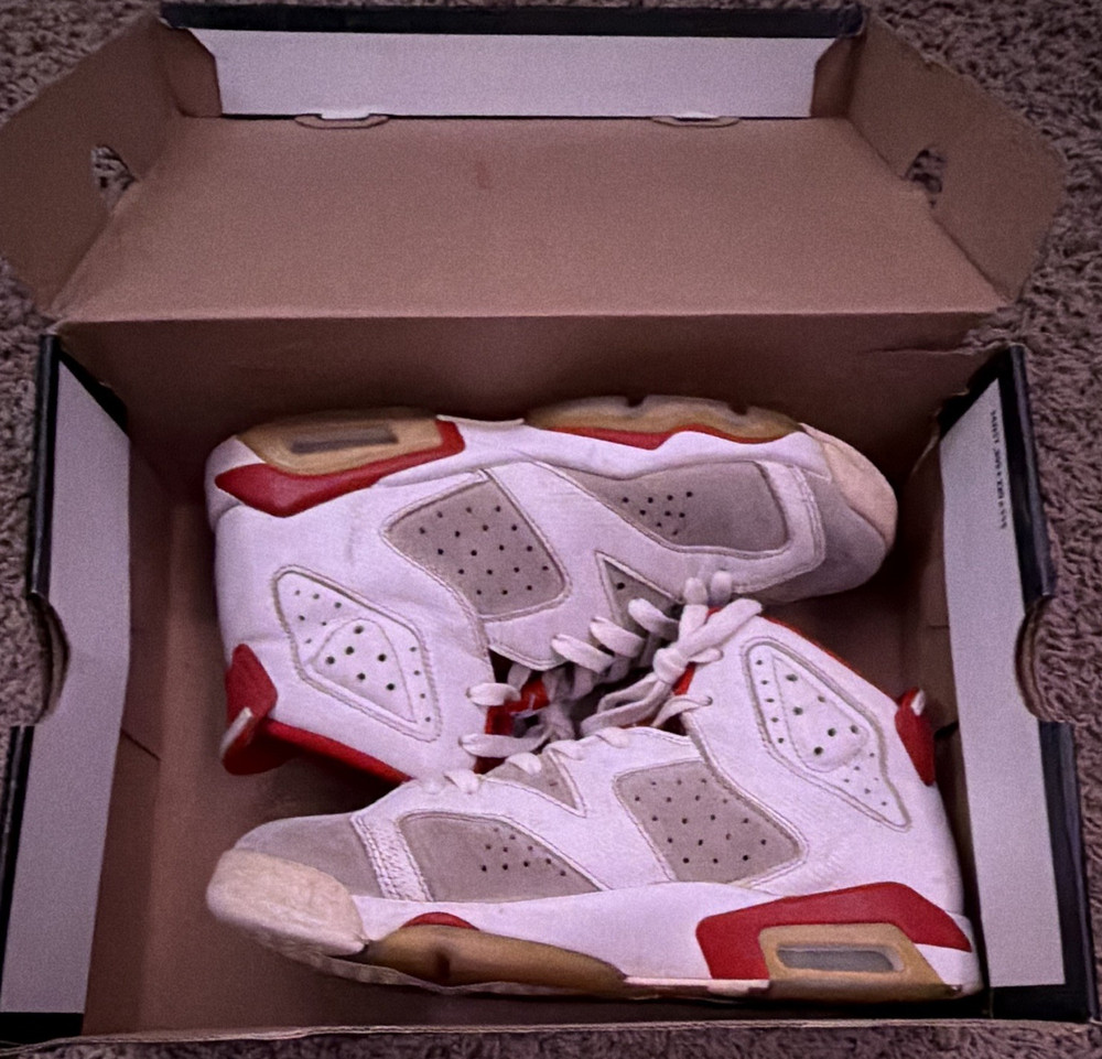 Jordan Air Jordan 6 Retro BG White/Red High Top Sneaker 6Y 384665-113