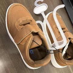 Josmo Tan Kids Sneaker Size 8 Hook & Loop 96990H Synthetic Low Top Flat