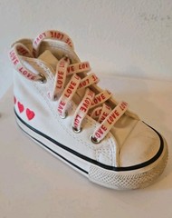 Converse Chuck Taylor Shoe LOVE Laces Hearts toddler Size 5 RIGHT SHOE ONLY