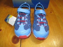 NWT Everest Big Kid Closed Toe Durable Sport Sandals,Size 4,Cushion Footbed,