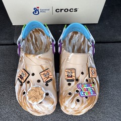 Crocs Cinnamon Toast Crunch Shoes Size J4 Youth Unisex Women US 6 207925-2E NIB