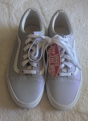 VANS Old Skool Unisex Low Top Canvas Lace-Up Sneakers Gray Metallic/White 5.5/7