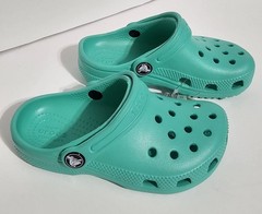 Crocs Classic Clog – Pre-School Size 11c – Light Green Turquoise Color-way (New)
