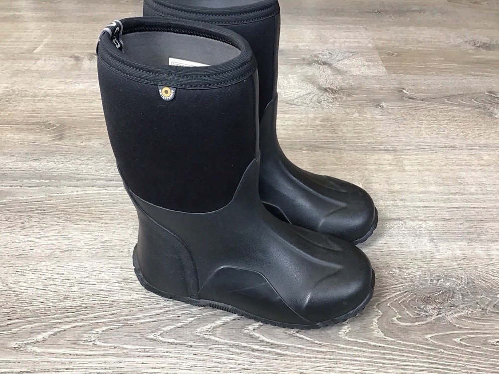 Bogs Classic High Boots Youth Size 5 Black Good Waterproof Insulated Neoprene