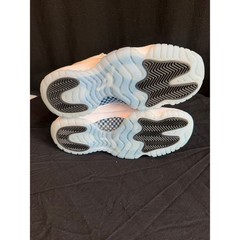 Air Jordan 11 Retro „Legend Blue