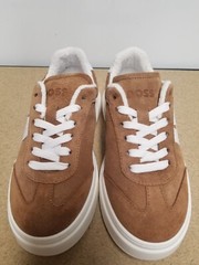 Boss Hugo Boss Camel Lace Up Sneaker Sz EU32 (US1)