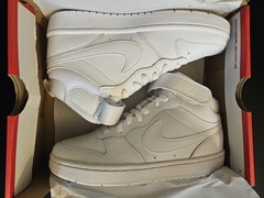 Nike Court Borough Mid 2 GS Triple White CD7782-100 Youth Size 3.5Y NIB
