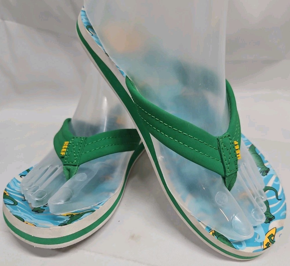 Reef Kids Ahi Flip Flops Sandals Boys Size 4 Kelly Green Surfing Dinosaurs GUC