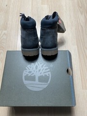 Timberland 6in Premium Boots Gray Classic 12 Youth New In Box Primaloft