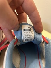 PUMA Sneakers – White with Red & Blue Accents – Size US 3.5 / EUR 35