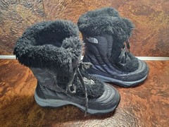 The North Face Winter Boots – Kids Size 12 – Fur Lined Top – Goose Down Filling