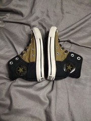 Converse All Star Chuck Taylor Junior Size 1 Sneakers 645224F Green And Black