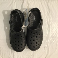 Cat & Jack Closed Toe Sandals Size 12