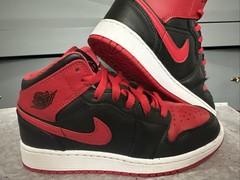 Size 4 (GS) – Jordan 1 Mid Alternate Bred