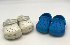 Lot of 2 Crocs Kids Sandals Clogs: White Size 5, Blue Size 4