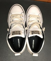Converse Chuck Taylor All Star Juniors 648582C White Leather Shoes Size 4