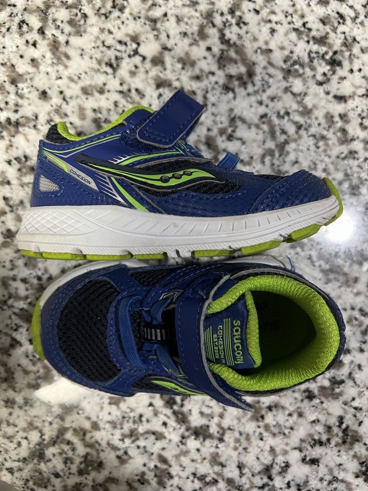 Saucony Kids Cohesion 14 A/C Running Shoes Royal Blue/Lime/Black Size 4.5M